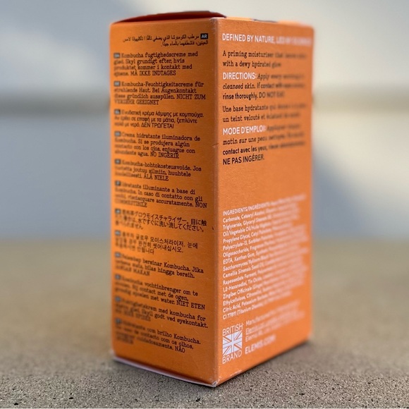 ELEMIS “Superfood” Kombucha Glow Priming Moisturiser | 2 fl oz - Picture 4 of 7